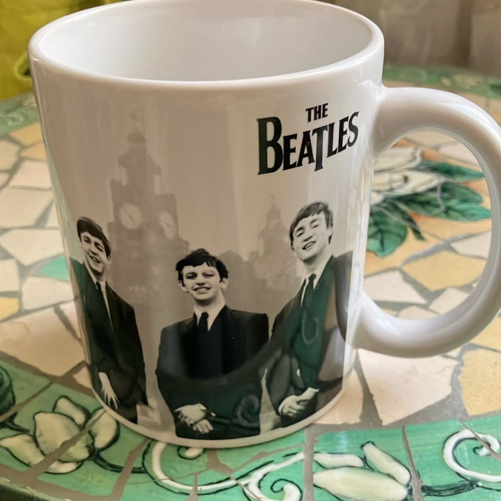 NWOT Beatles Black and White Ceramic Mug in Original Box